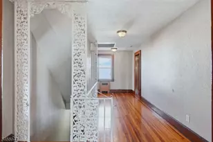 530 Broad St, Carlstadt, NJ 07072 - Photo 4