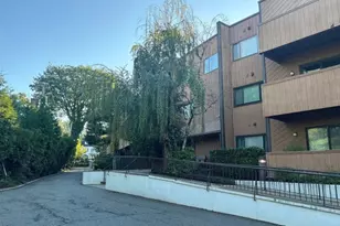 969 Bloomfield Ave, Glen Ridge, NJ 07028 - Photo 1