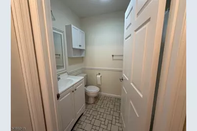 969 Bloomfield Ave, Glen Ridge, NJ 07028 - Photo 8