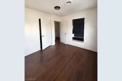 63 Huntington Ter, Newark, NJ 07112 - Photo 2