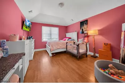 266 Valley Rd, Clifton, NJ 07013 - Photo 26