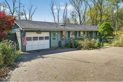 21 Fox Hill Rd, Frankford Township, NJ 07826 - Photo 1