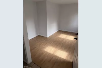 820 E Hazelwood Ave, Rahway, NJ 07065 - Photo 8
