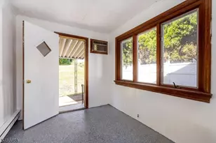 246 Grove St, Montclair, NJ 07042 - Photo 20