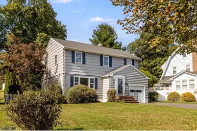 246 Grove St, Montclair, NJ 07042 - Photo 2