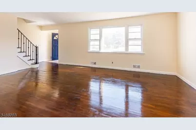 246 Grove St, Montclair, NJ 07042 - Photo 6