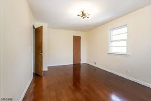 246 Grove St, Montclair, NJ 07042 - Photo 26