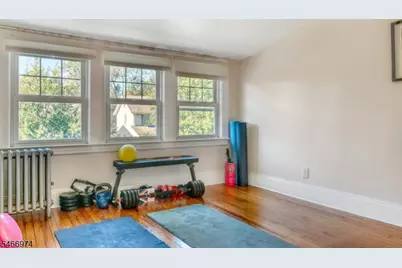 39 Willow St, Glen Ridge, NJ 07028 - Photo 16