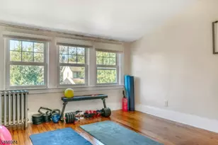 39 Willow St, Glen Ridge, NJ 07028 - Photo 16