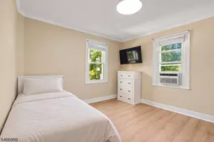 20 Lake St, East Orange, NJ 07017 - Photo 34