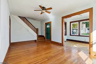 428 E 4th Ave, Roselle, NJ 07203 - Photo 6
