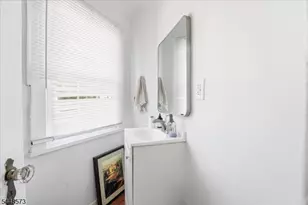 274 Crawford Terrace, Union Township, NJ 07083 - Photo 6