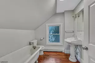 9 Laurel Pl, Montclair, NJ 07043 - Photo 24