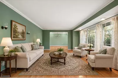 2 Candlewood Ct, Parsippany, NJ 07054 - Photo 4