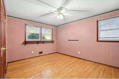 2 Candlewood Ct, Parsippany, NJ 07054 - Photo 24
