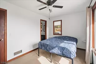 27 Degroat Rd, Wantage, NJ 07461 - Photo 28