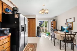 41 Normandy Pl, Irvington, NJ 07111 - Photo 10