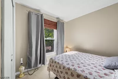 41 Normandy Pl, Irvington, NJ 07111 - Photo 16
