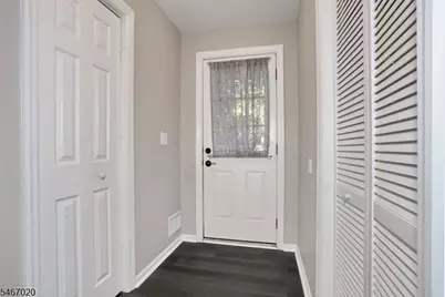 234 Lakeview Ave, Ringwood, NJ 07456 - Photo 4