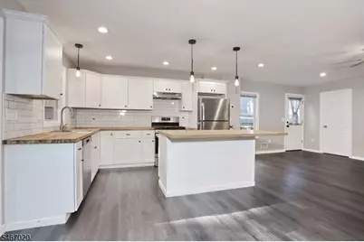 234 Lakeview Ave, Ringwood, NJ 07456 - Photo 10