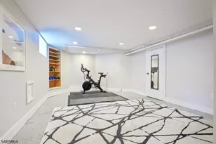 439 Grove St, Montclair, NJ 07043 - Photo 36