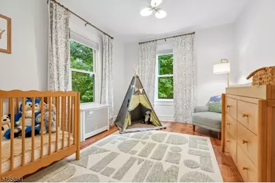 439 Grove St, Montclair, NJ 07043 - Photo 30