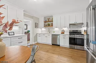 439 Grove St, Montclair, NJ 07043 - Photo 16
