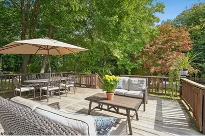 439 Grove St, Montclair, NJ 07043 - Photo 38