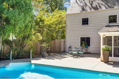 6 Sutherland Rd, Montclair, NJ 07042 - Photo 44