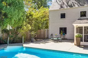 6 Sutherland Rd, Montclair, NJ 07042 - Photo 44