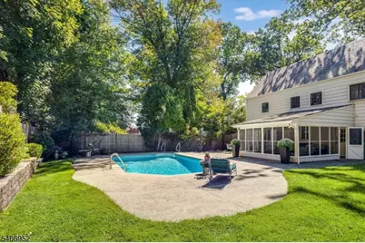 6 Sutherland Rd, Montclair, NJ 07042 - Photo 36