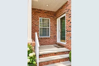 34 Leonard Ter, Roseland, NJ 07068 - Photo 20