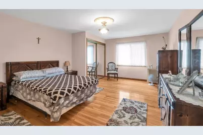 315 Trinity Pl, Hillside Twp., NJ 07205 - Photo 10