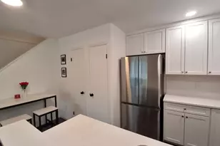 26 Larkspur Ct, Bedminster Township, NJ 07921 - Photo 8