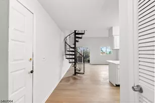 4 Brandywine Ct, Vernon, NJ 07462 - Photo 2