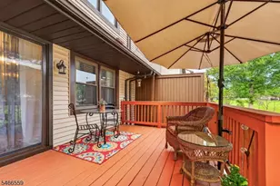 55 Chelsea Cir, Raritan Township, NJ 08822 - Photo 22
