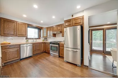 43 Pine St, Millburn, NJ 07041 - Photo 16