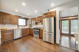 43 Pine St, Millburn, NJ 07041 - Photo 16