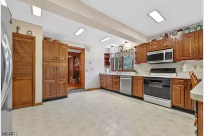 7 Church Rd, Holland Township, NJ 08848 - Photo 14