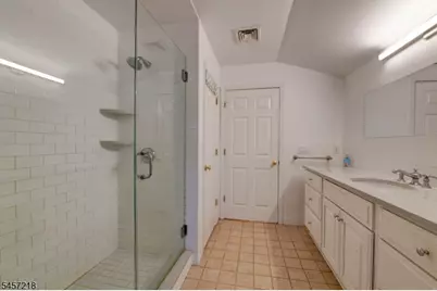 25 Morningside Cir, Little Falls Township, NJ 07424 - Photo 32
