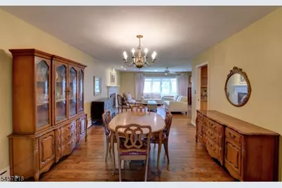 25 Morningside Cir, Little Falls Township, NJ 07424 - Photo 14