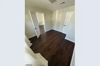 105 Norwood St #2, Newark, NJ 07106 - Photo 12