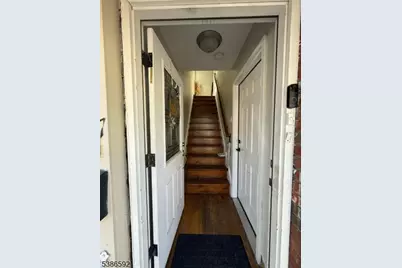 105 Norwood St #2, Newark, NJ 07106 - Photo 2