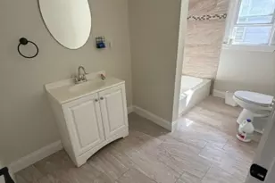 105 Norwood St, Newark, NJ 07106 - Photo 6