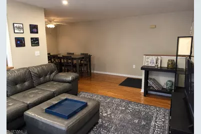 16 Knox Ter #2D, Wayne, NJ 07470 - Photo 4