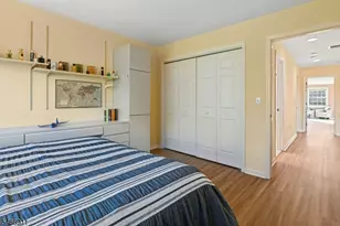 25 Hidden Pond Ct, Raritan, NJ 08869 - Photo 32