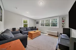 34 2 Nd St, Raritan, NJ 08869 - Photo 14