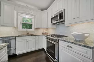 34 2 Nd St, Raritan, NJ 08869 - Photo 12