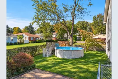 29 Garrabrant Rd, Clifton, NJ 07013 - Photo 22