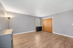 29 Garrabrant Rd, Clifton, NJ 07013 - Photo 8